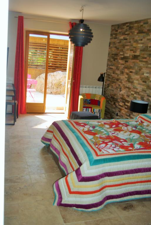 무앙-사르투 Domaine Les Cigales B&B 객실 사진